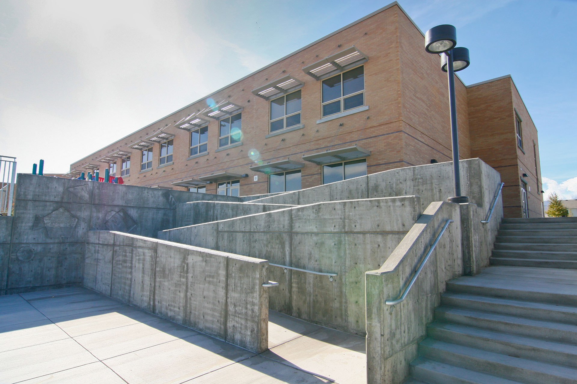 Diamond Ridge Elementary School Bud Mahas Construction Inc.
