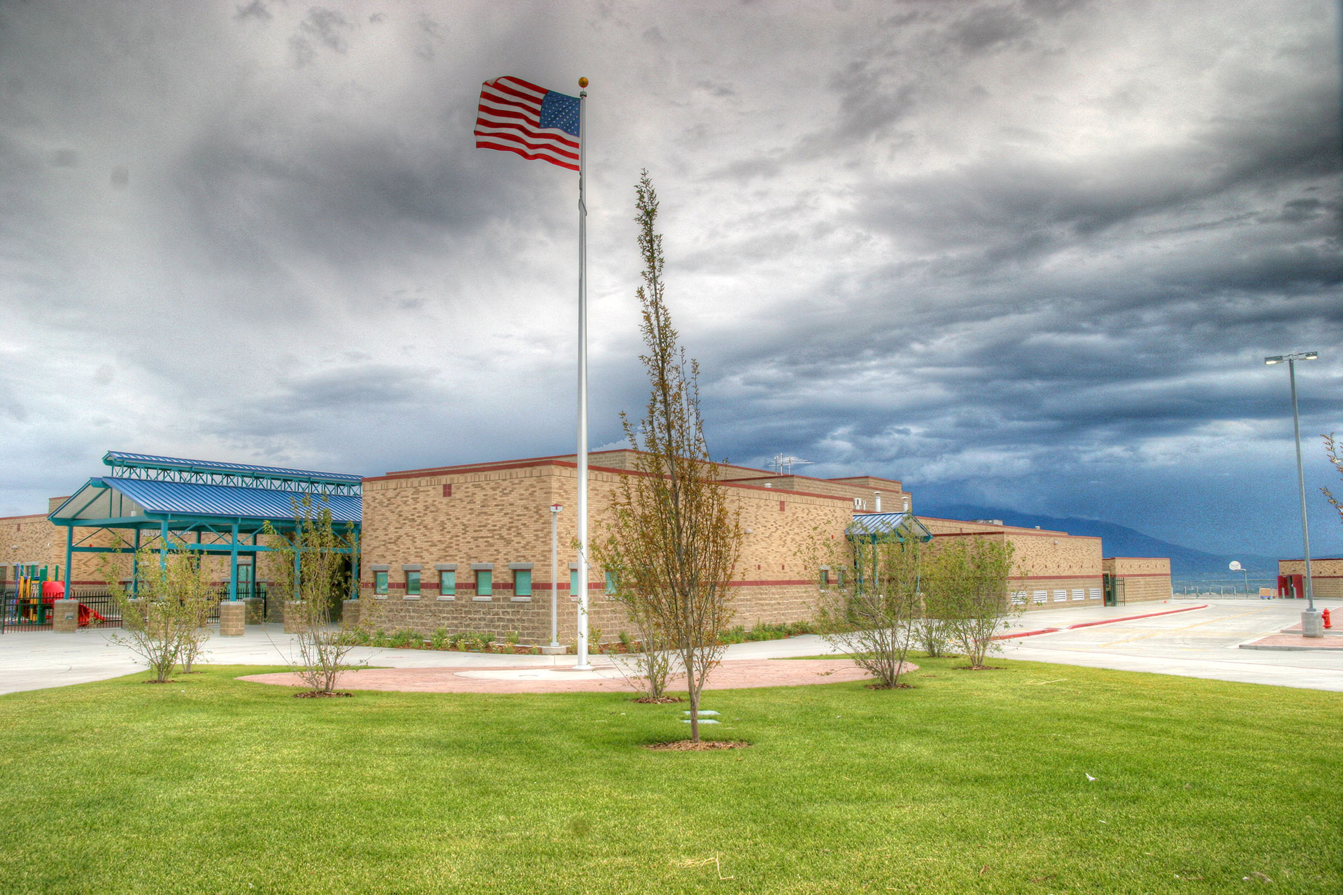 Falcon Ridge Elementary School - Bud Mahas Construction Inc.