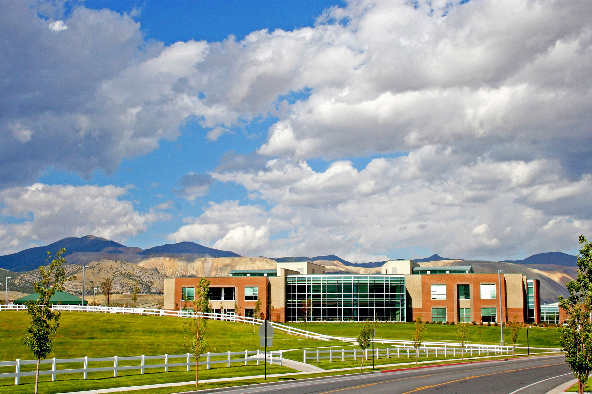 Fort Herriman Middle School - Bud Mahas Construction Inc.